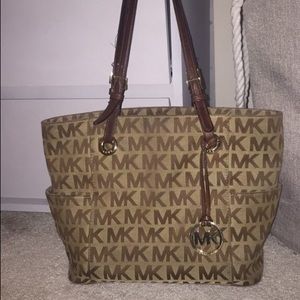 Michael Kors tote